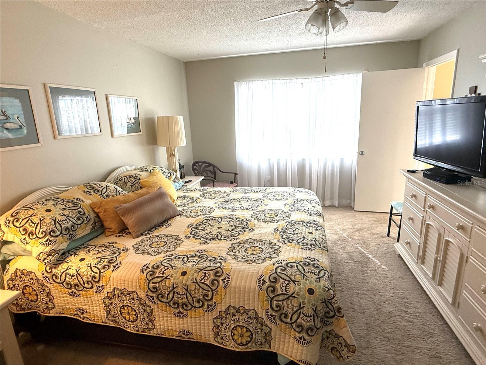 Image 18 of 41 For 315 30th Avenue W B305