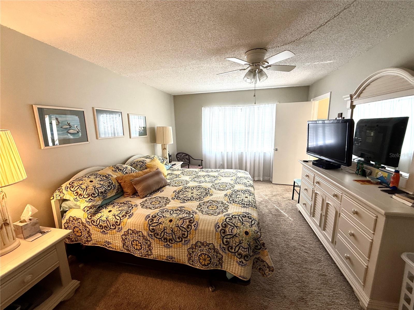 Image 19 of 41 For 315 30th Avenue W B305