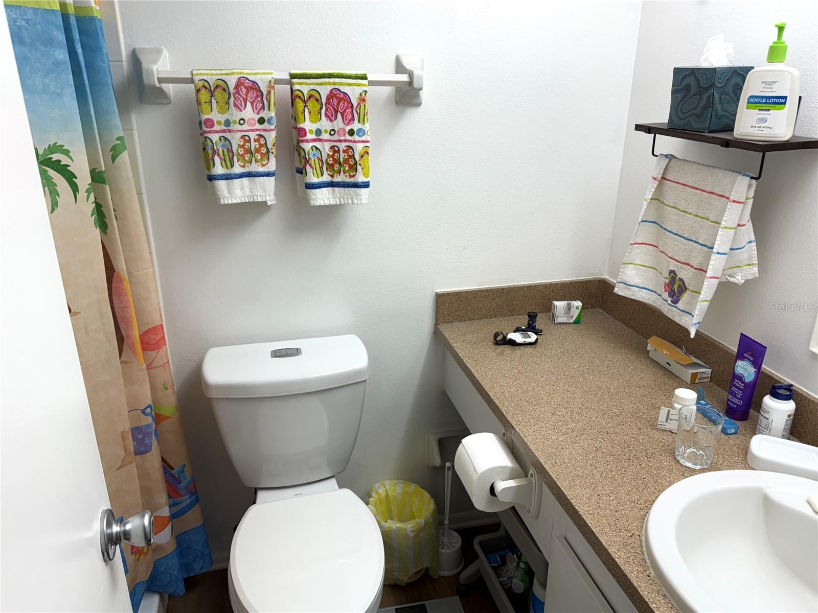 Image 22 of 41 For 315 30th Avenue W B305