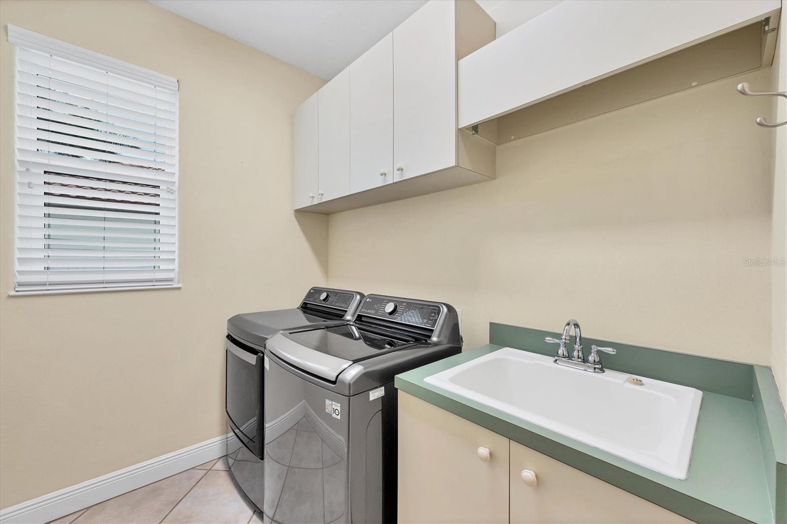 Image 26 of 38 For 178 Willow Bend Way