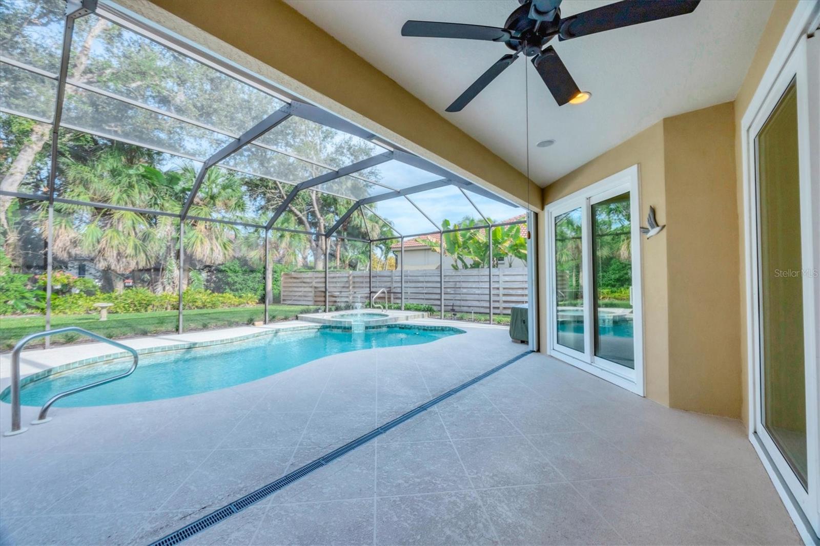 Image 27 of 38 For 178 Willow Bend Way