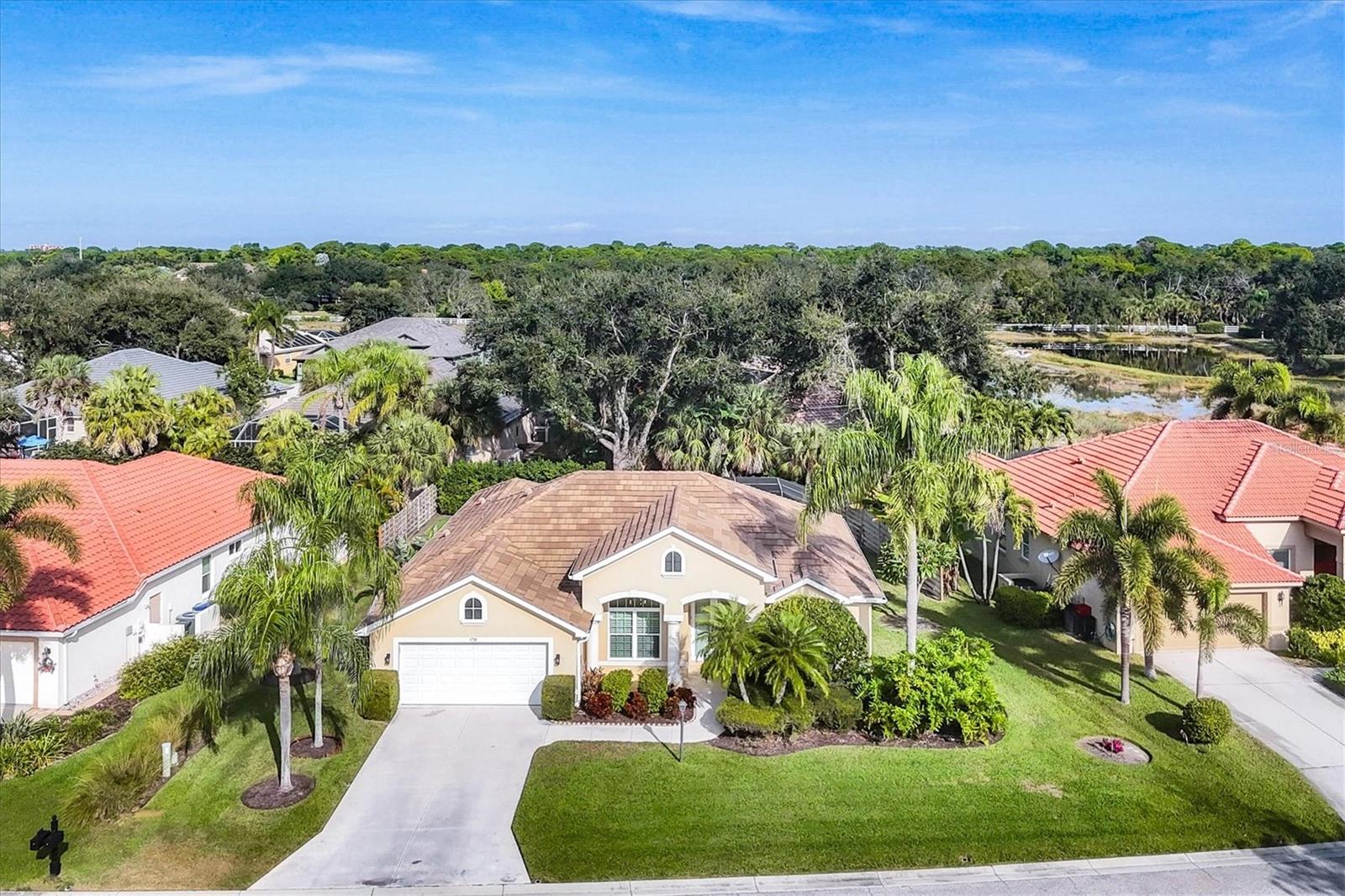 Image 7 of 38 For 178 Willow Bend Way