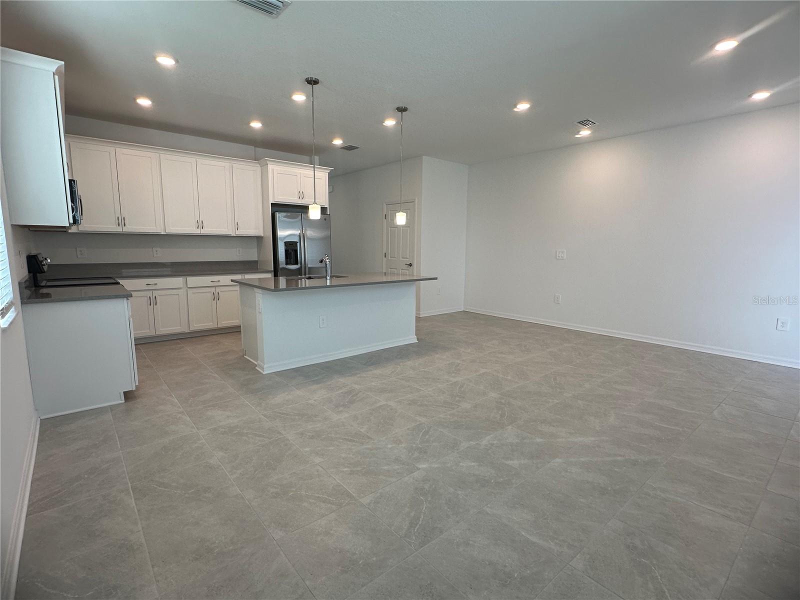 Image 7 of 21 For 1833 Cockpit Lane