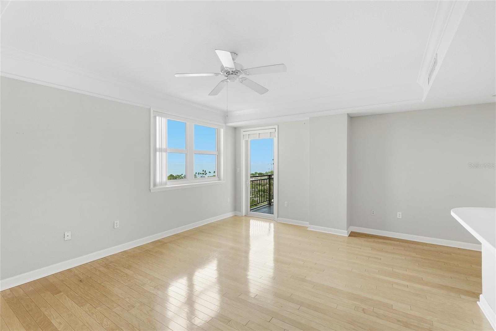 Image 10 of 52 For 750 Tamiami Trail 1007