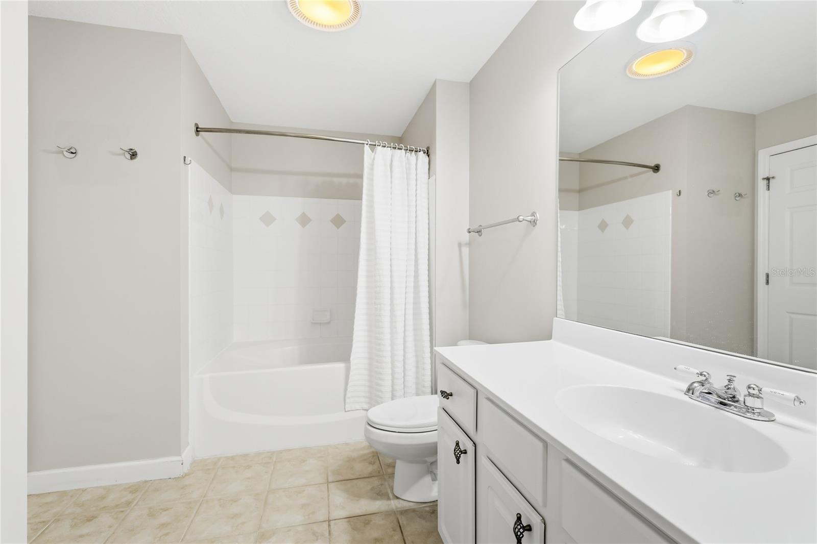 Image 21 of 52 For 750 Tamiami Trail 1007