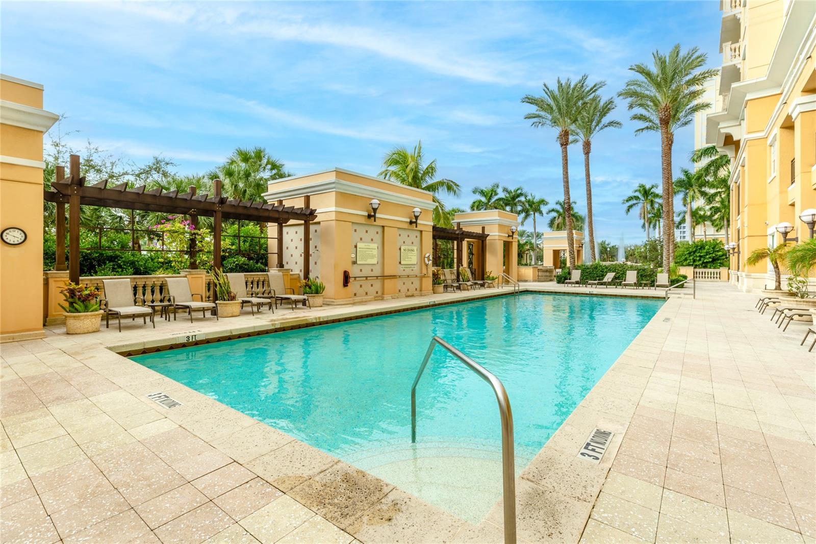 Image 35 of 52 For 750 Tamiami Trail 1007