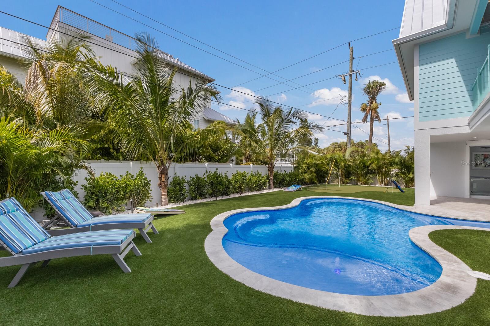 Image 57 of 97 For 118 Mangrove Avenue