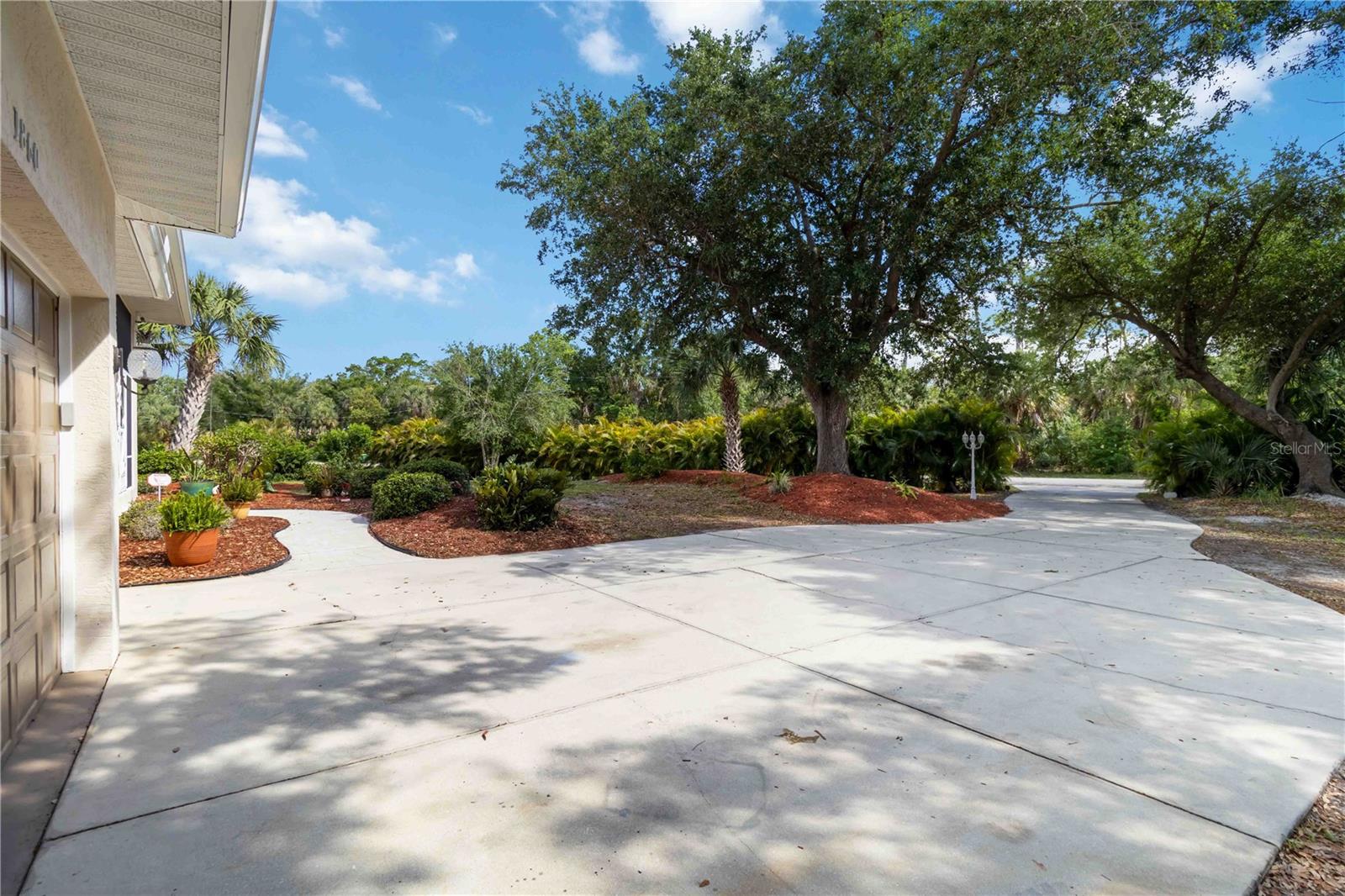 Image 31 of 40 For 1860 Citron Street