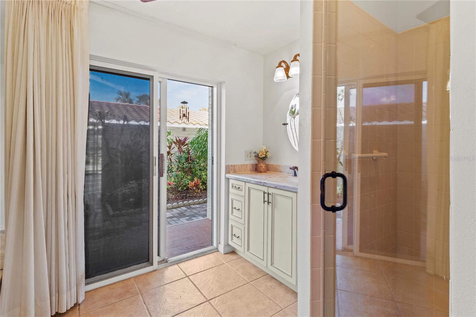 Image 21 of 49 For 6101 34th Street W 14b