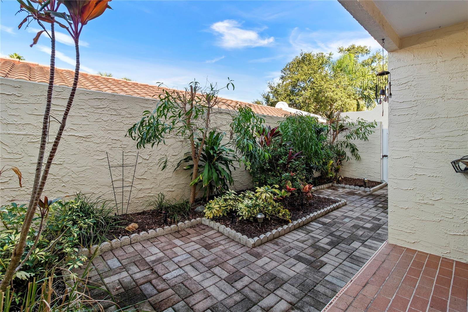 Image 28 of 49 For 6101 34th Street W 14b