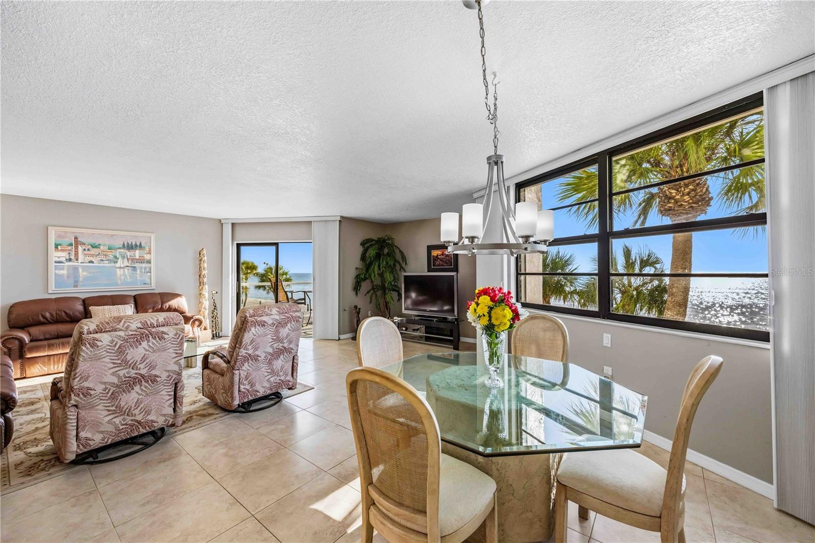 Image 11 of 57 For 1050 Longboat Club Road 301