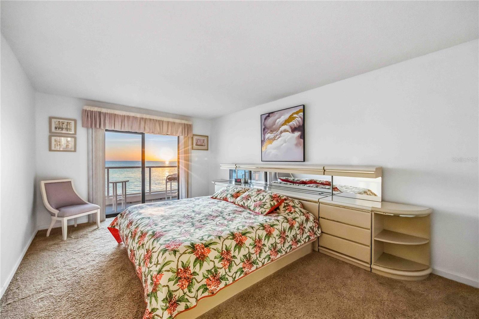 Image 30 of 57 For 1050 Longboat Club Road 301