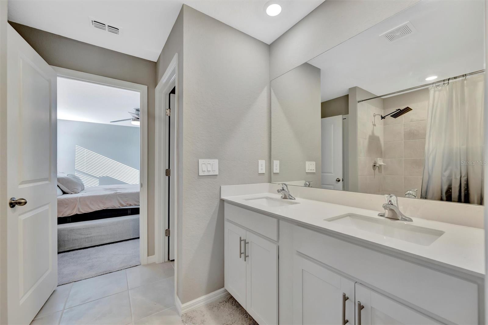 Image 25 of 45 For 13993 Lilac Sky Terrace