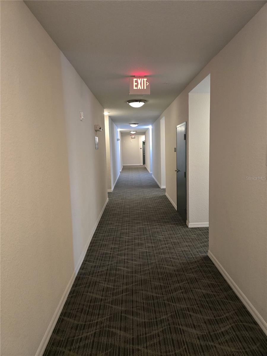 Image 5 of 19 For 6416 Brook Village Cove 113