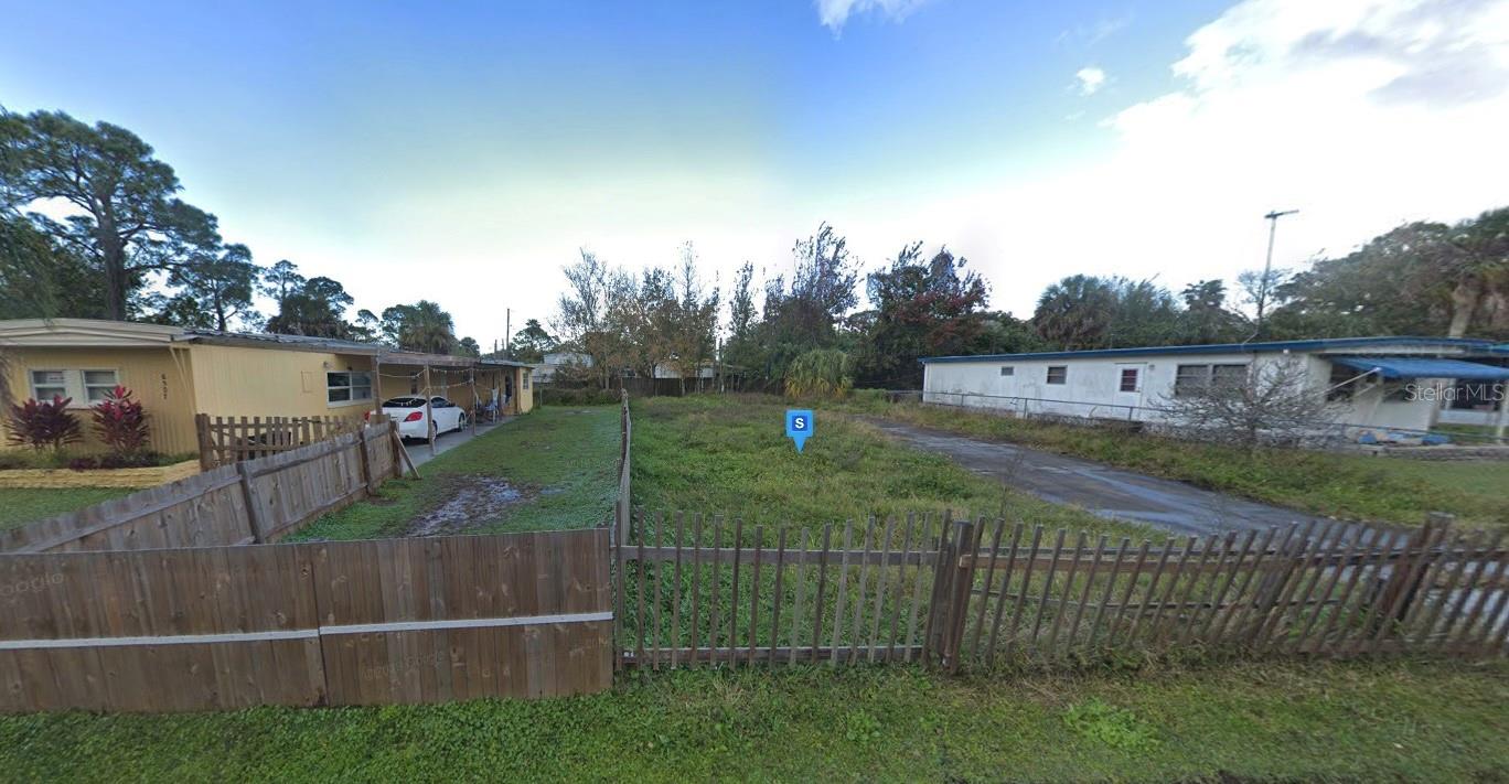 Image 2 of 6 For 6511 Elanor Drive