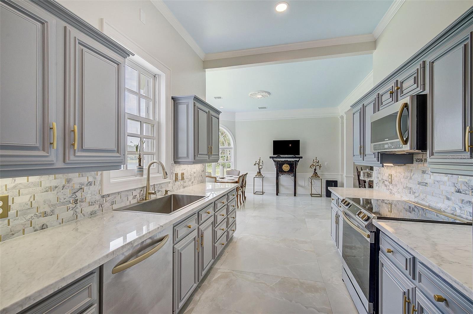 Image 26 of 92 For 75 Osprey Point Drive