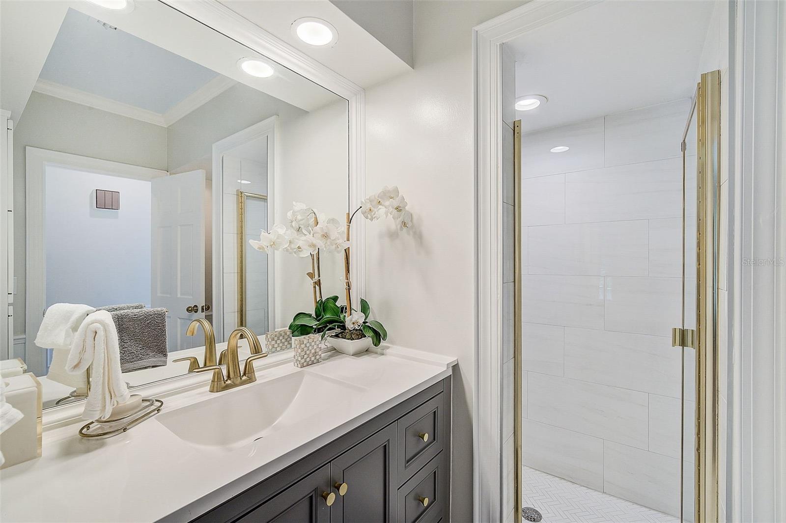 Image 42 of 92 For 75 Osprey Point Drive