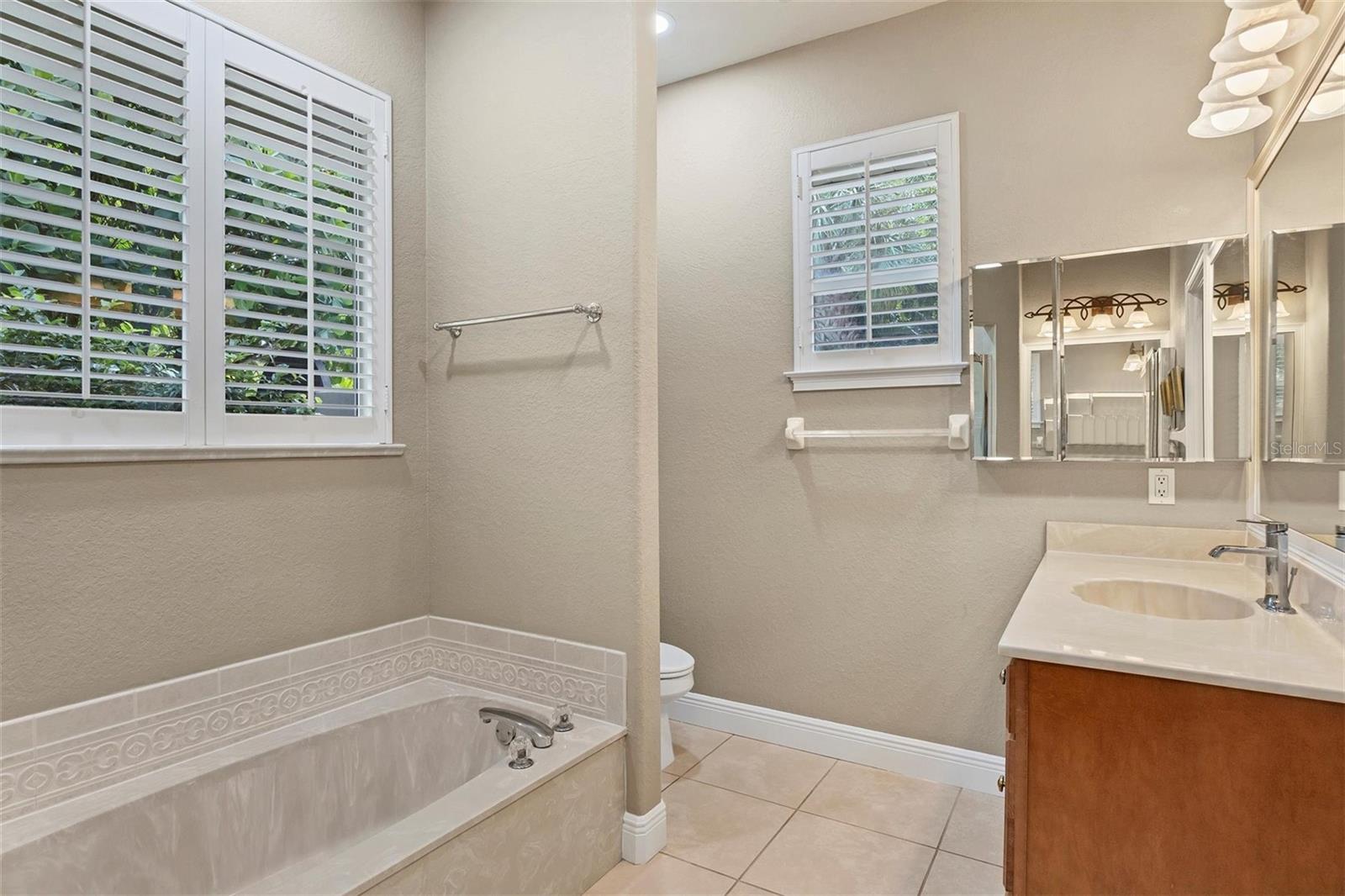 Image 26 of 46 For 3837 Camino Real