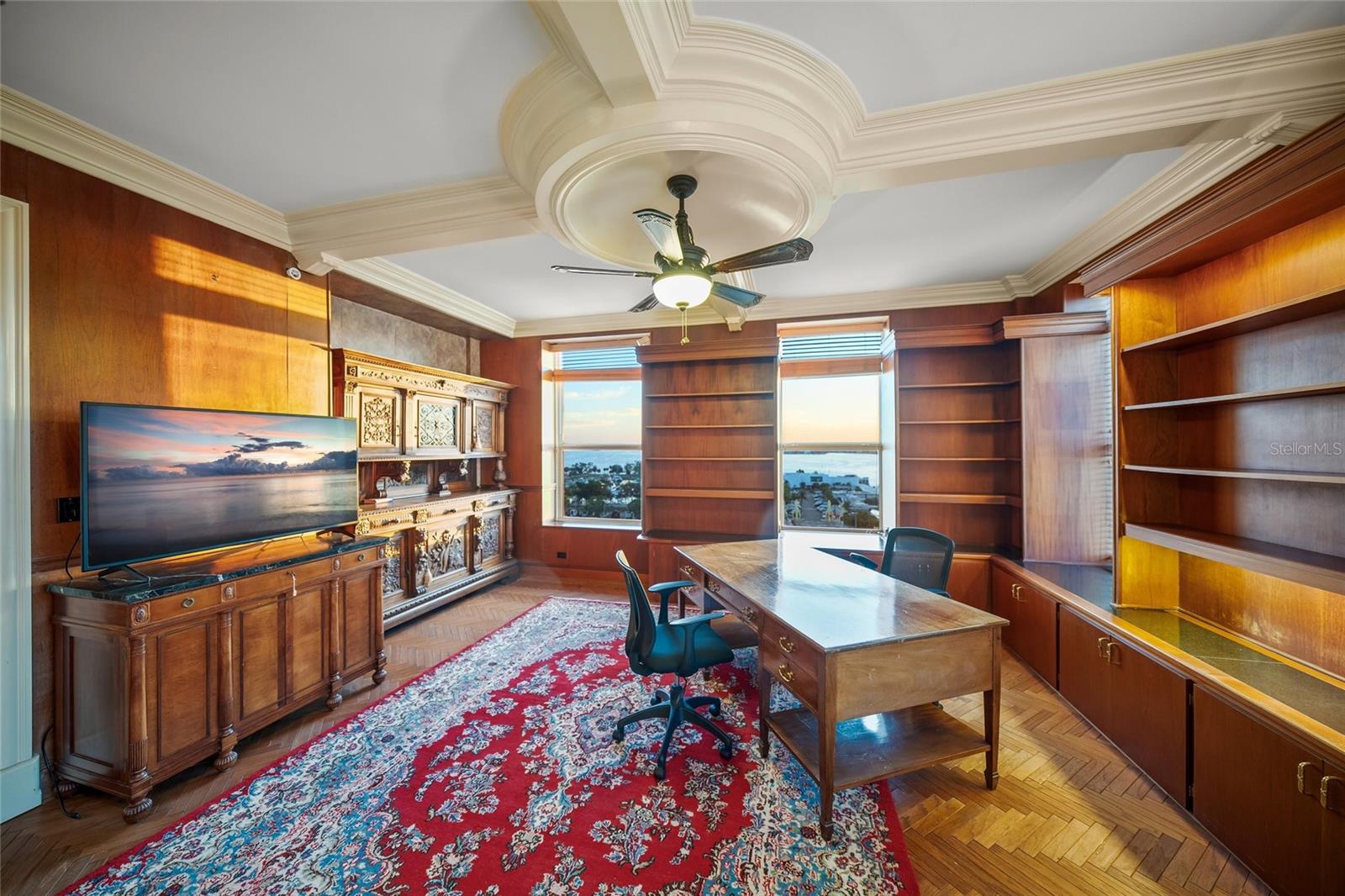 Image 12 of 68 For 1330 Main Street Ph 9 & 10