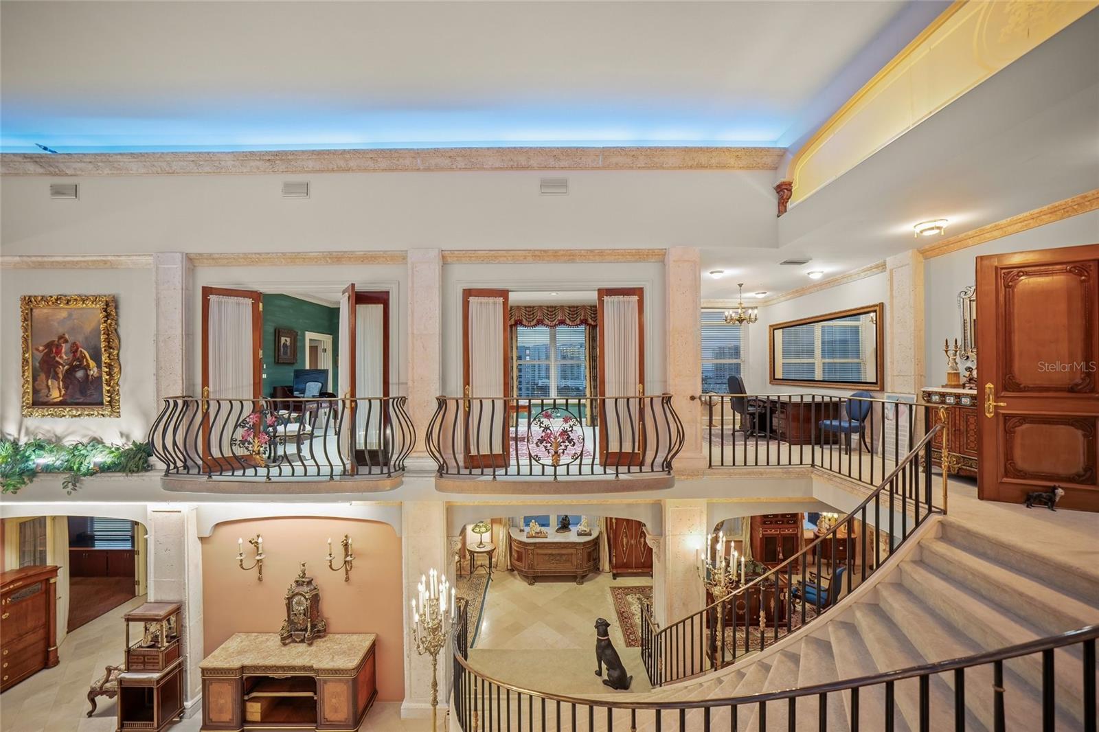 Image 34 of 68 For 1330 Main Street Ph 9 & 10