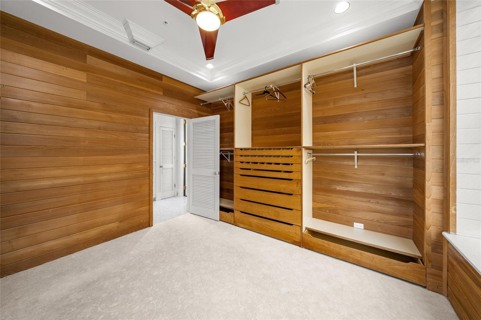 Image 44 of 68 For 1330 Main Street Ph 9 & 10