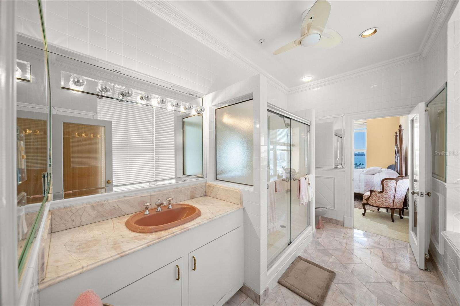 Image 47 of 68 For 1330 Main Street Ph 9 & 10