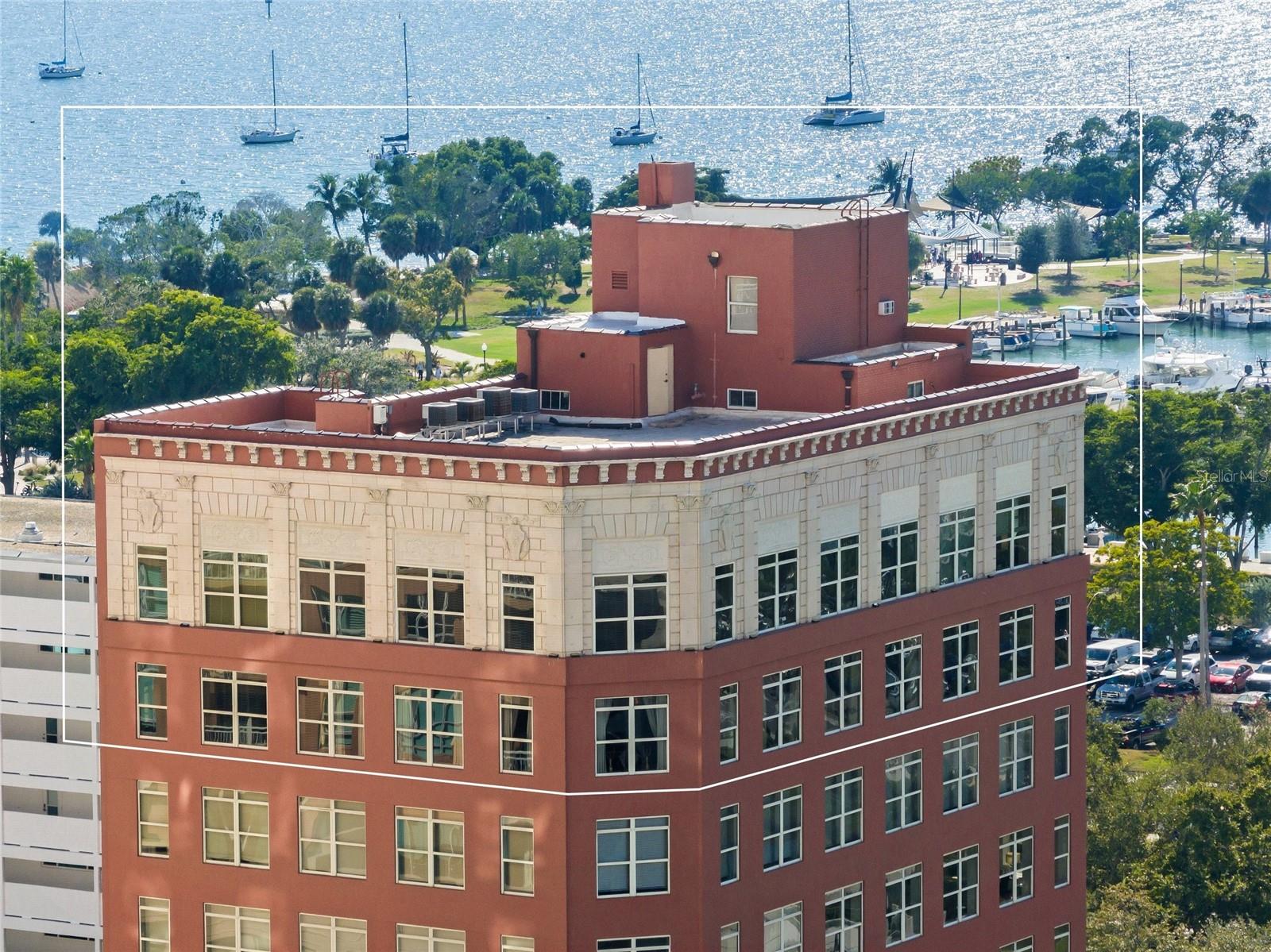 Image 64 of 68 For 1330 Main Street Ph 9 & 10