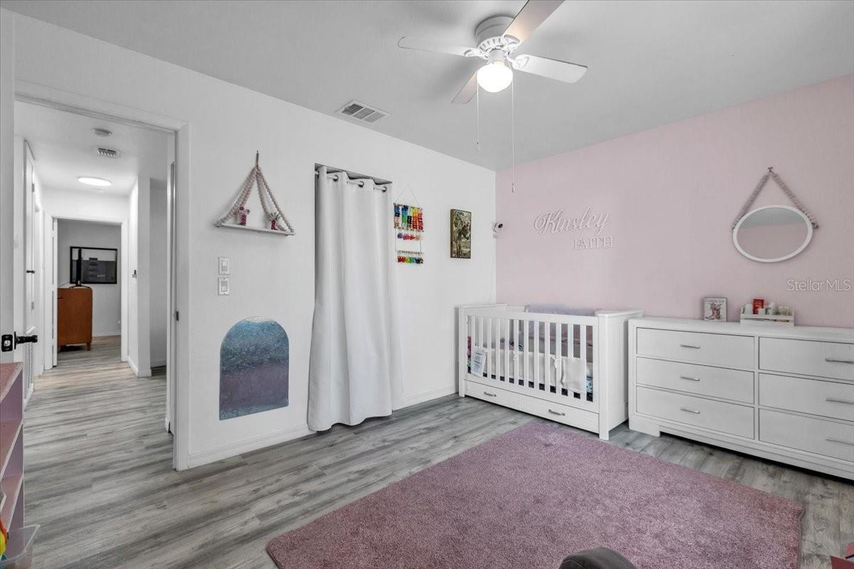 Image 30 of 42 For 5895 Spearman Circle