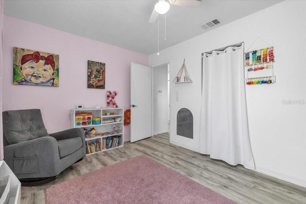 Image 31 of 42 For 5895 Spearman Circle