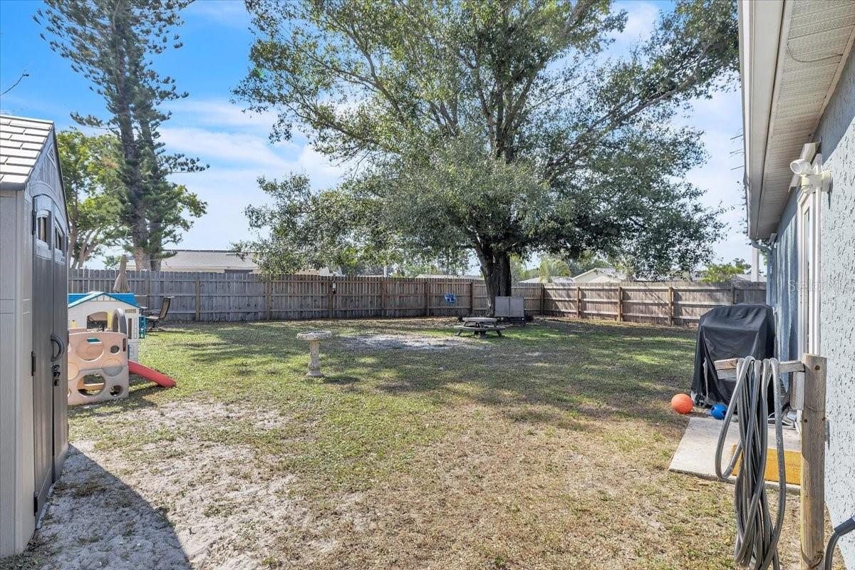 Image 38 of 42 For 5895 Spearman Circle