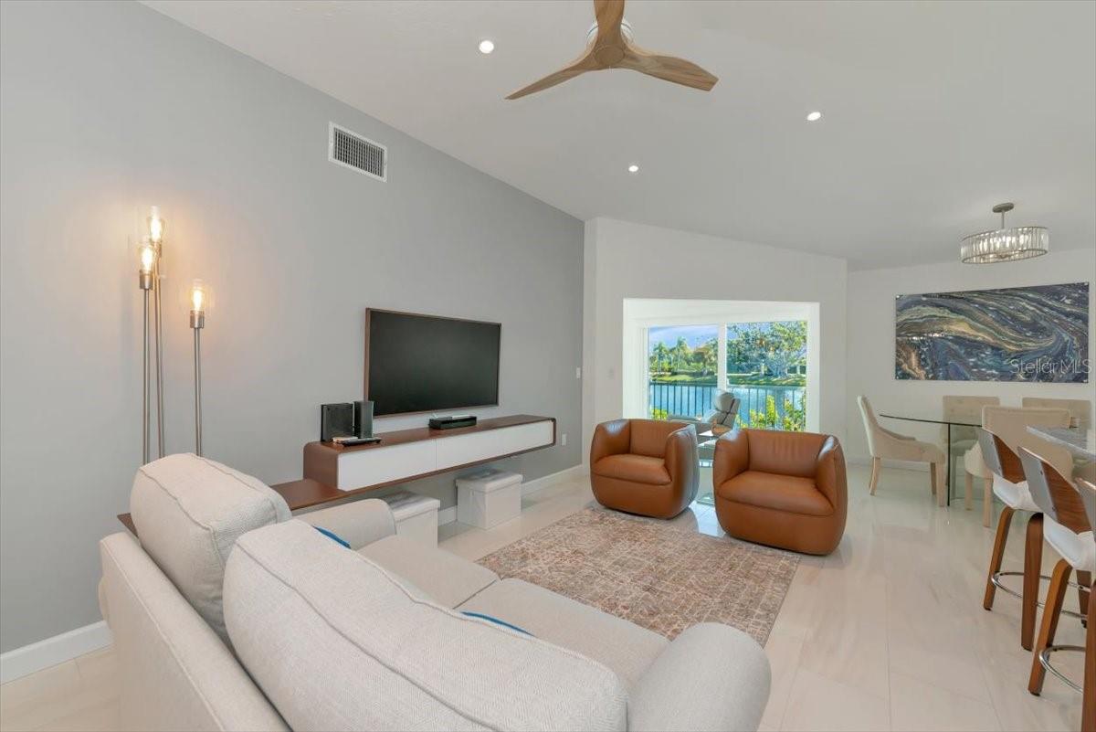 Image 22 of 70 For 619 Estuary Drive 619