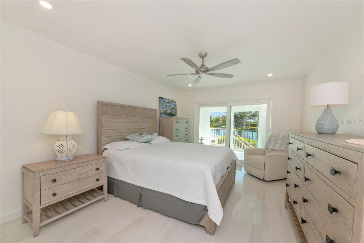 Image 27 of 70 For 619 Estuary Drive 619