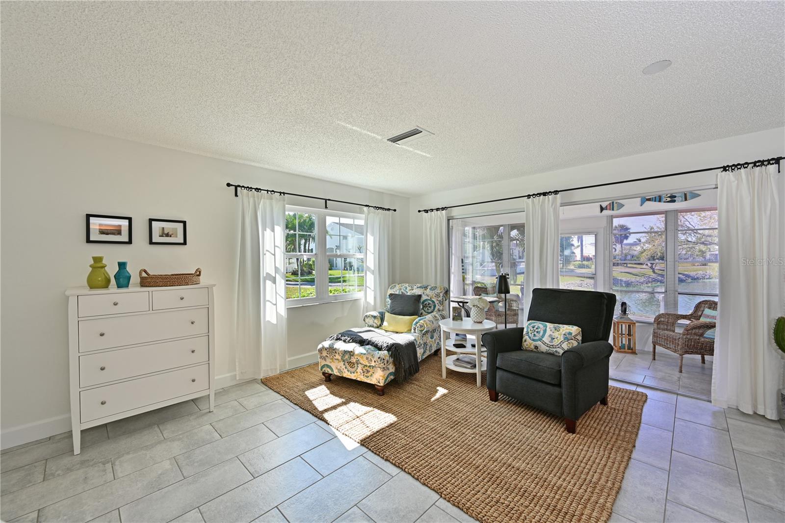 Image 11 of 73 For 9426 Andover Circle