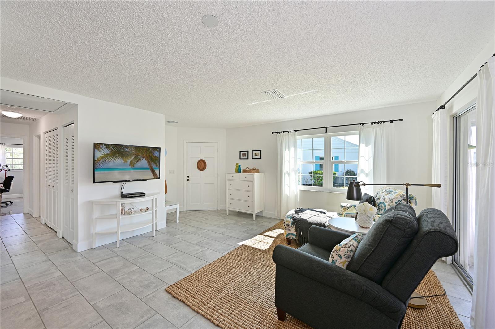 Image 12 of 73 For 9426 Andover Circle