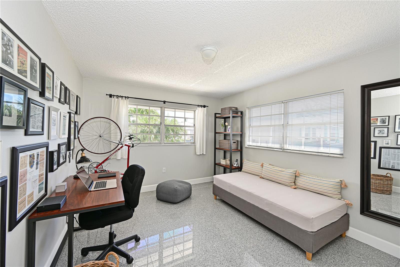 Image 27 of 73 For 9426 Andover Circle