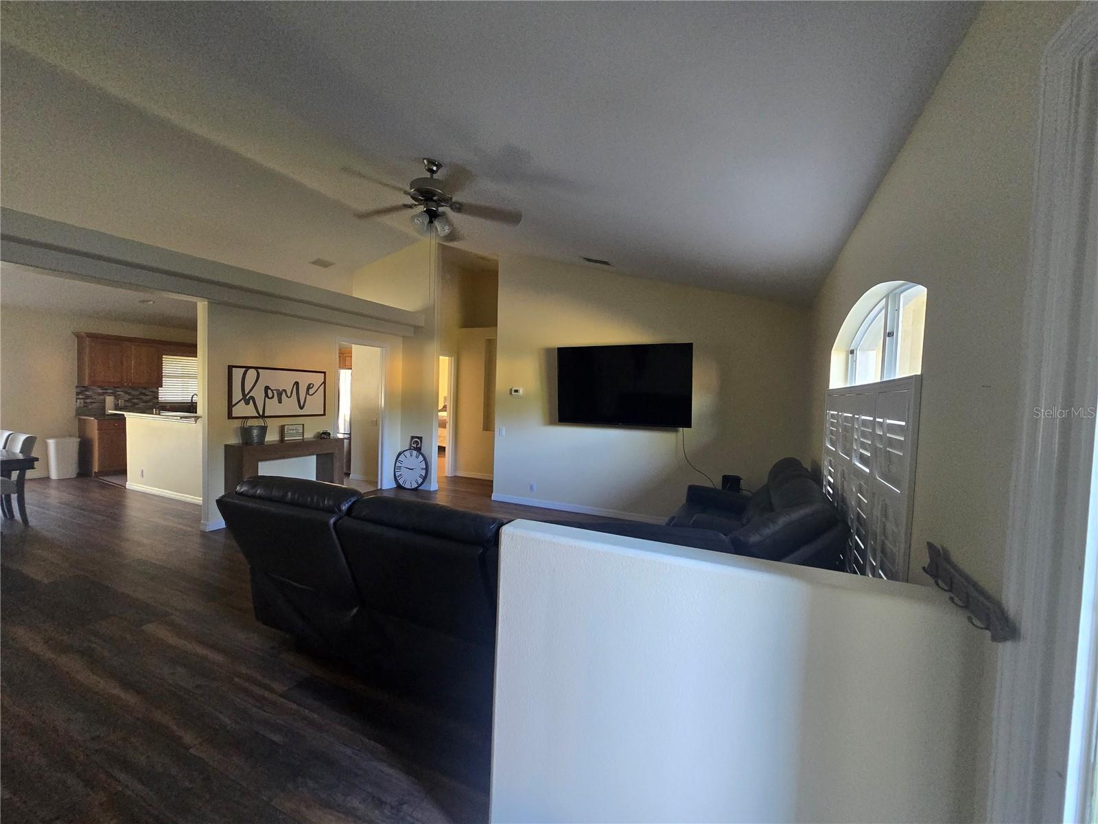 Image 2 of 12 For 5803 32nd Street E