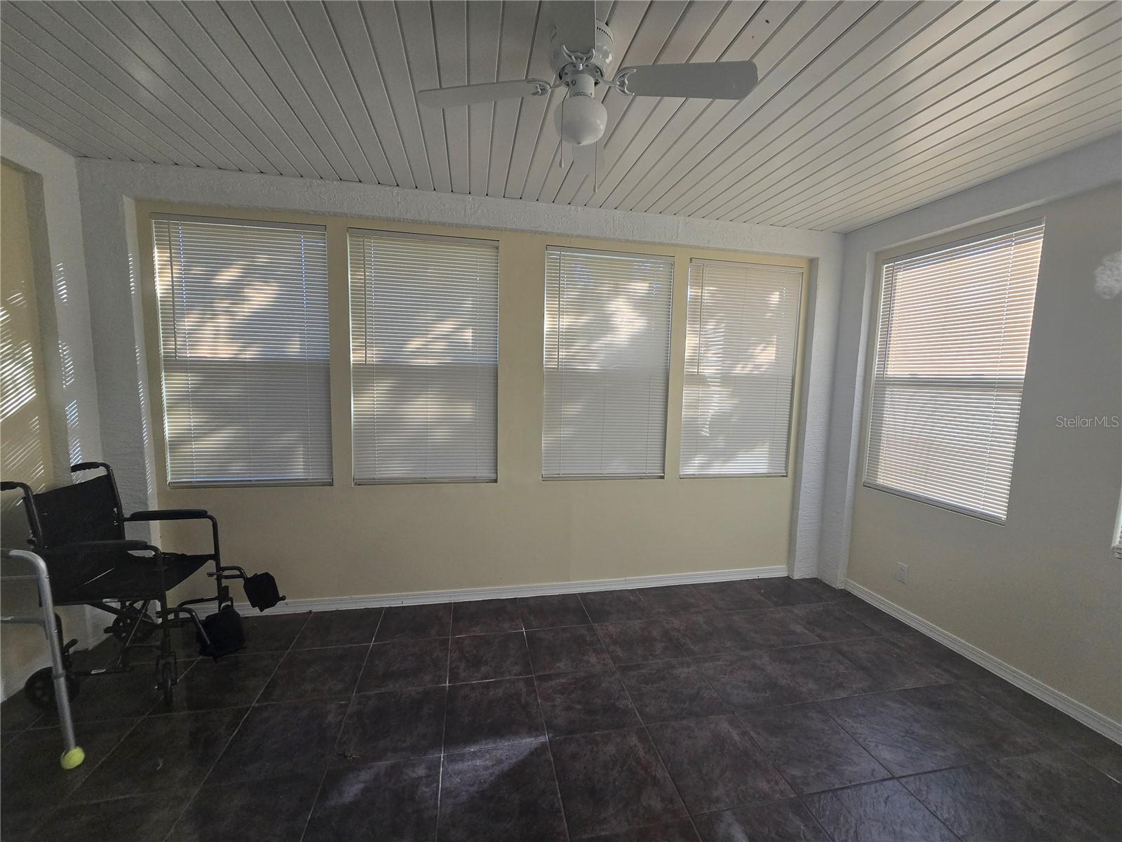 Image 8 of 12 For 5803 32nd Street E