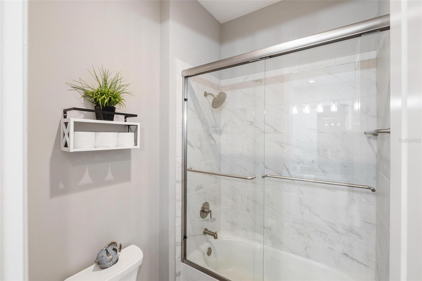 Image 47 of 100 For 11524 Trailwood Drive