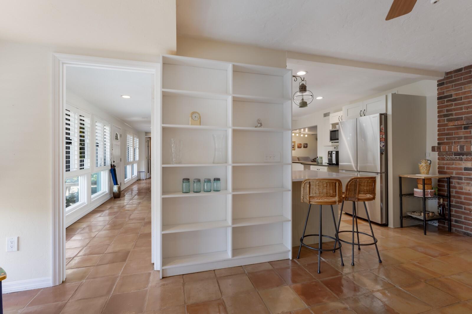 Image 28 of 76 For 2723 59th Street