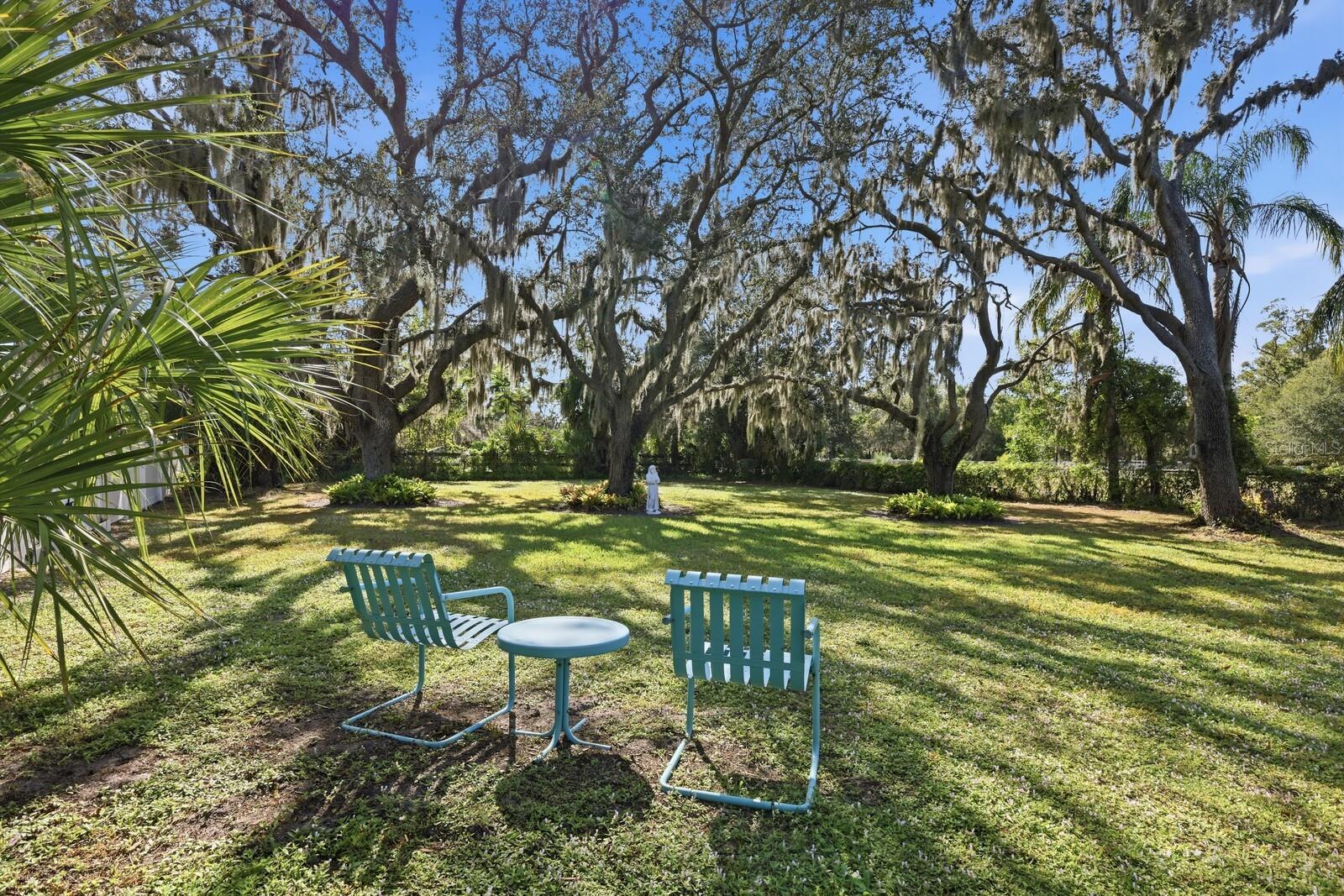 Image 52 of 76 For 2723 59th Street