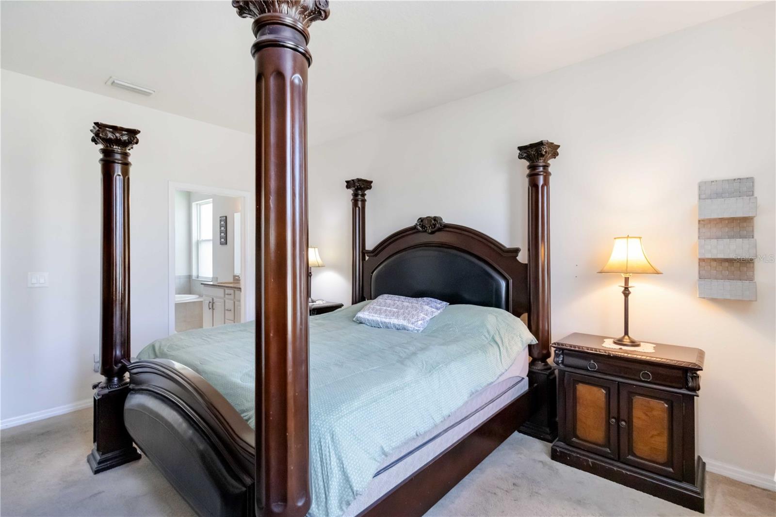 Image 21 of 39 For 10860 79th Street E