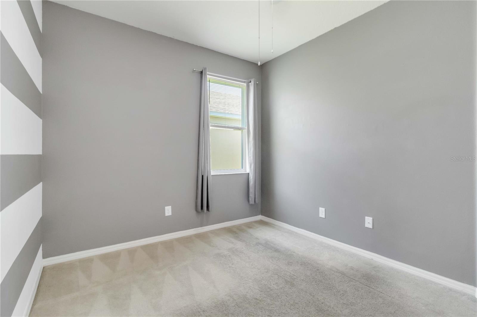 Image 28 of 39 For 10860 79th Street E