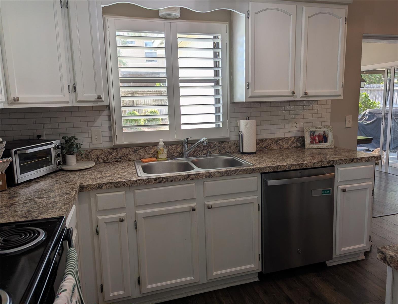 Image 4 of 21 For 2914 Trudy Lane