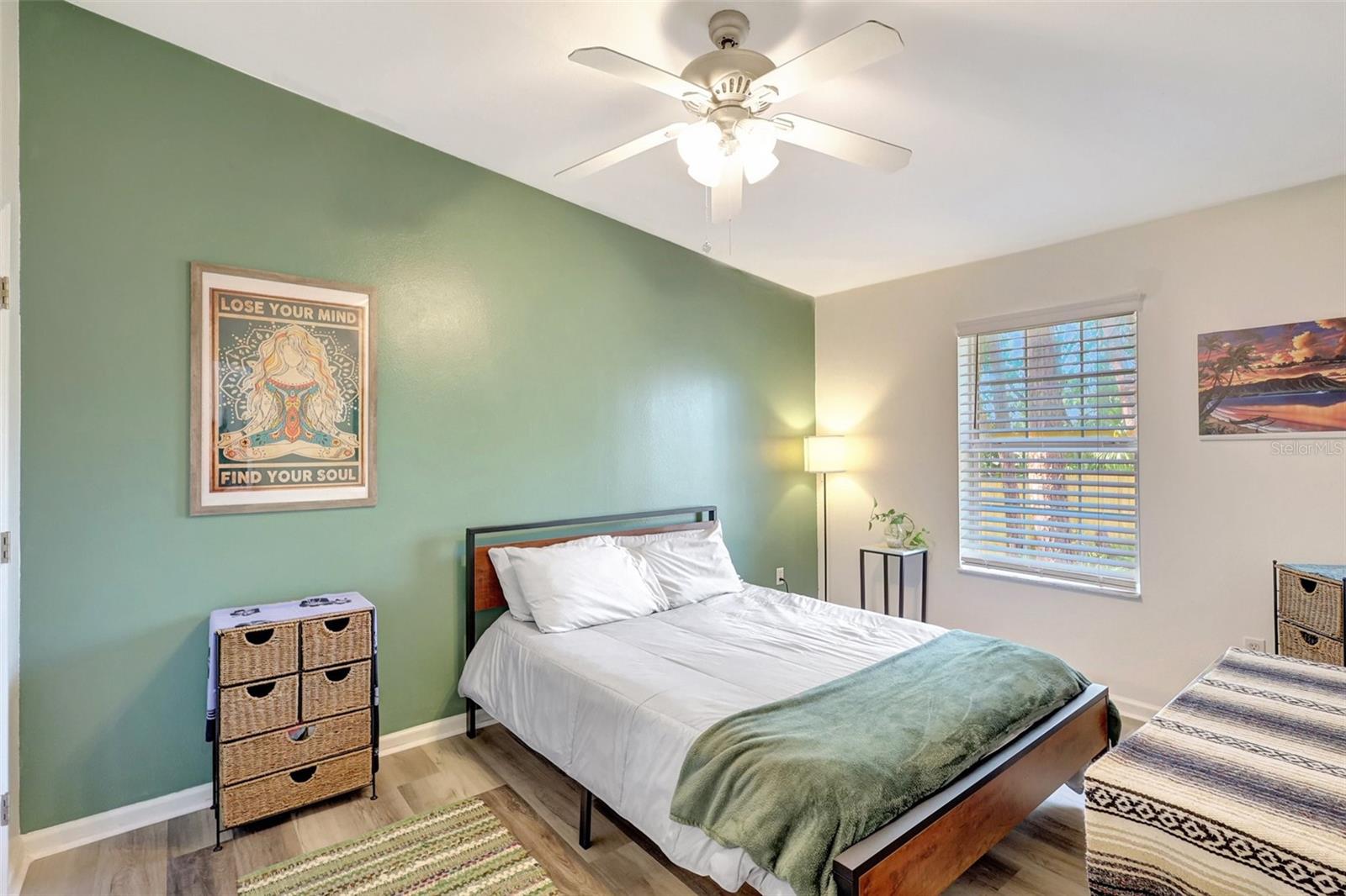 Image 22 of 36 For 2425 21st Street B