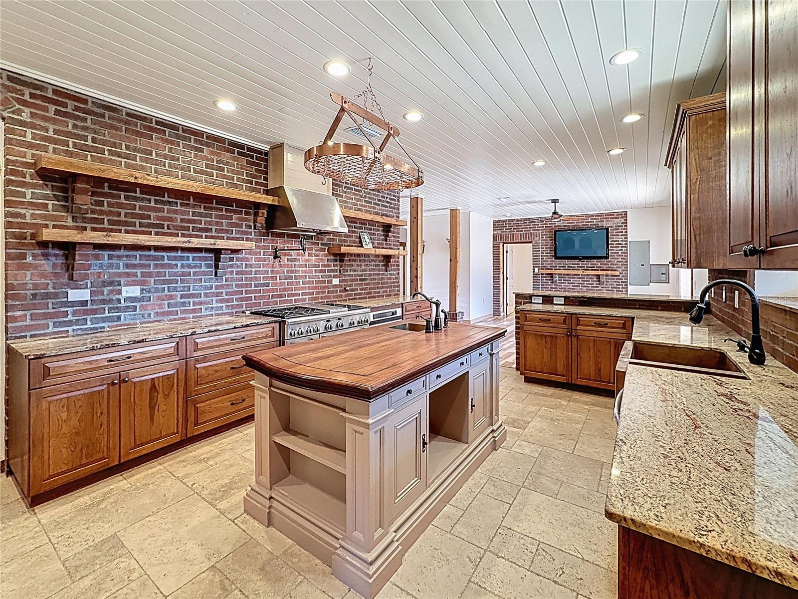 Image 19 of 82 For 19600 State Road 64