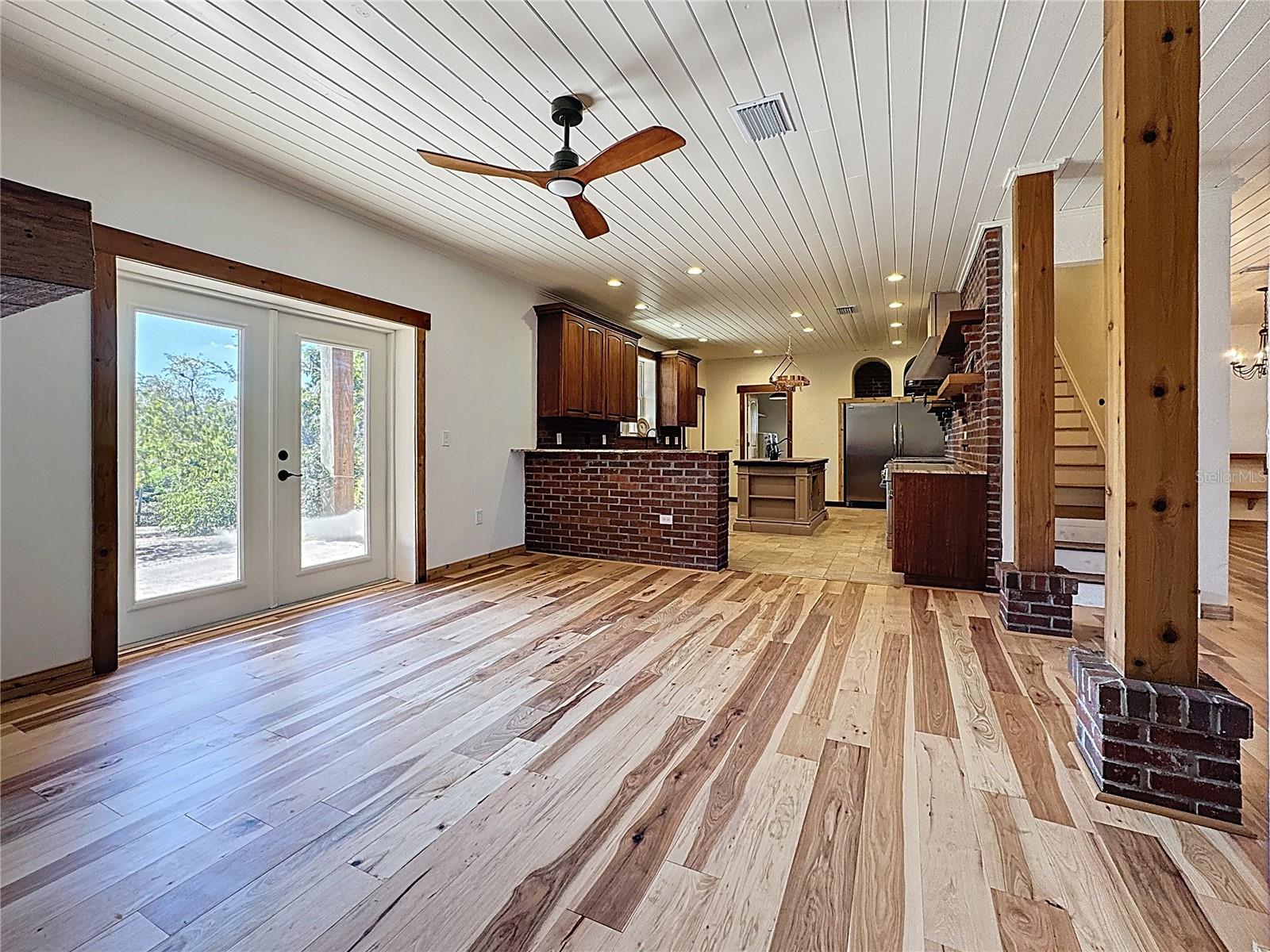 Image 25 of 82 For 19600 State Road 64