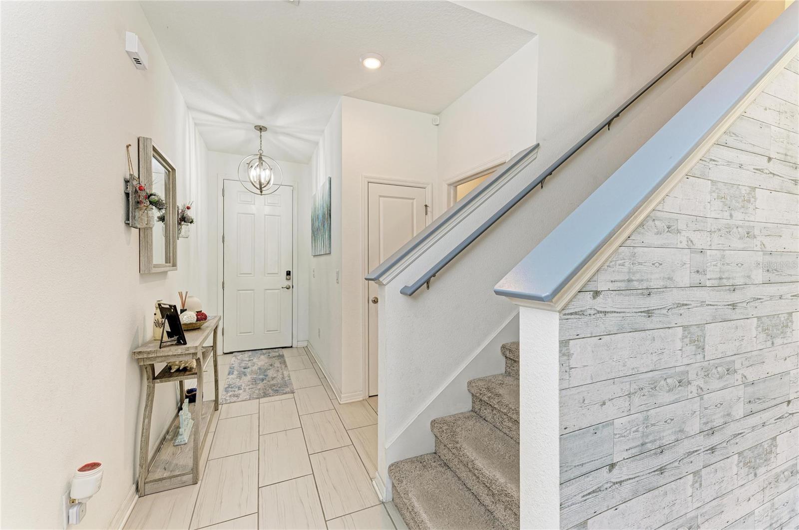 Image 19 of 54 For 11637 Woodleaf Drive