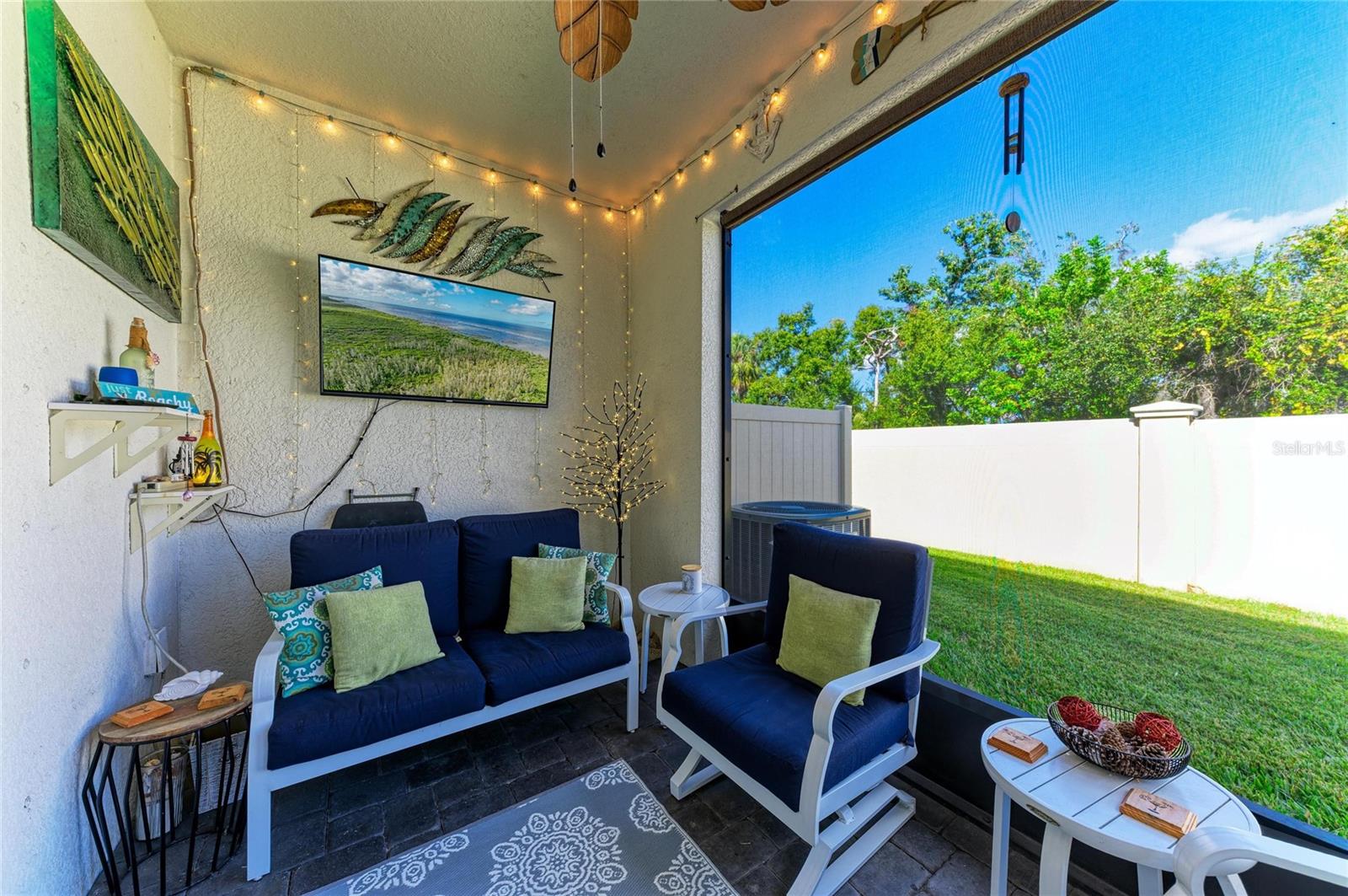 Image 34 of 54 For 11637 Woodleaf Drive