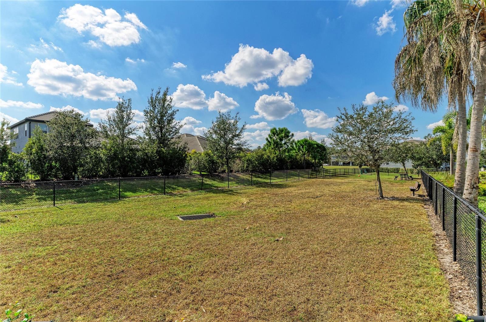 Image 46 of 54 For 11637 Woodleaf Drive