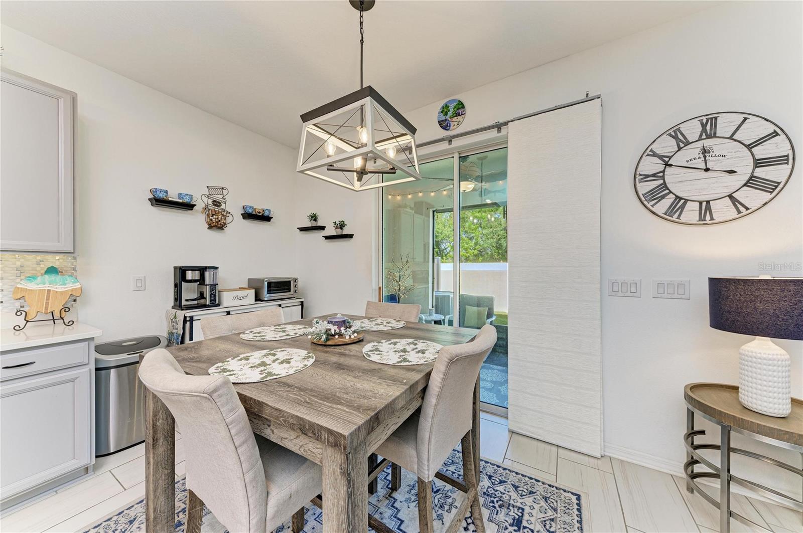 Image 8 of 54 For 11637 Woodleaf Drive